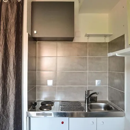One-bedroom In كان